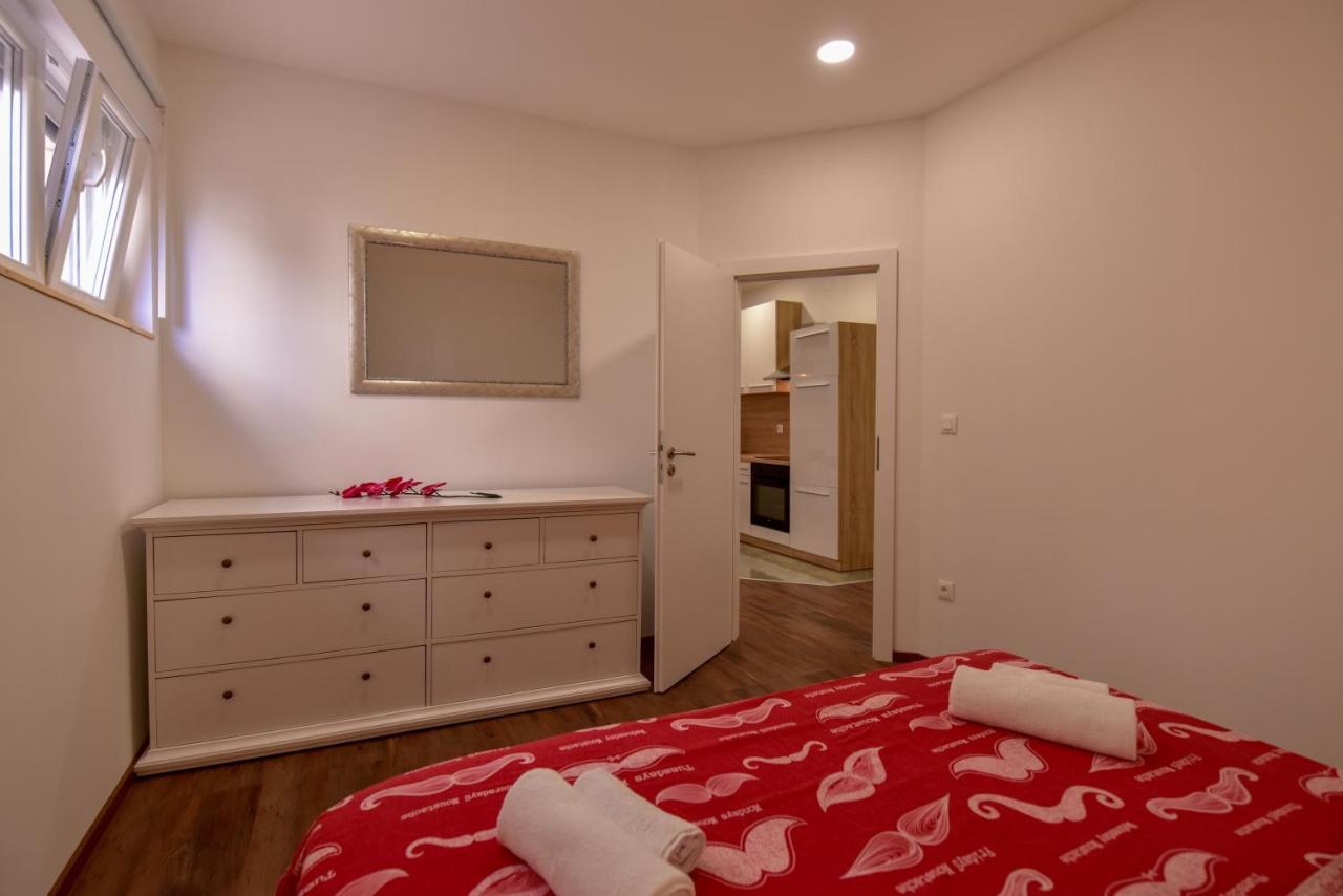 Apartman Sara ซาดาร์ ภายนอก รูปภาพ