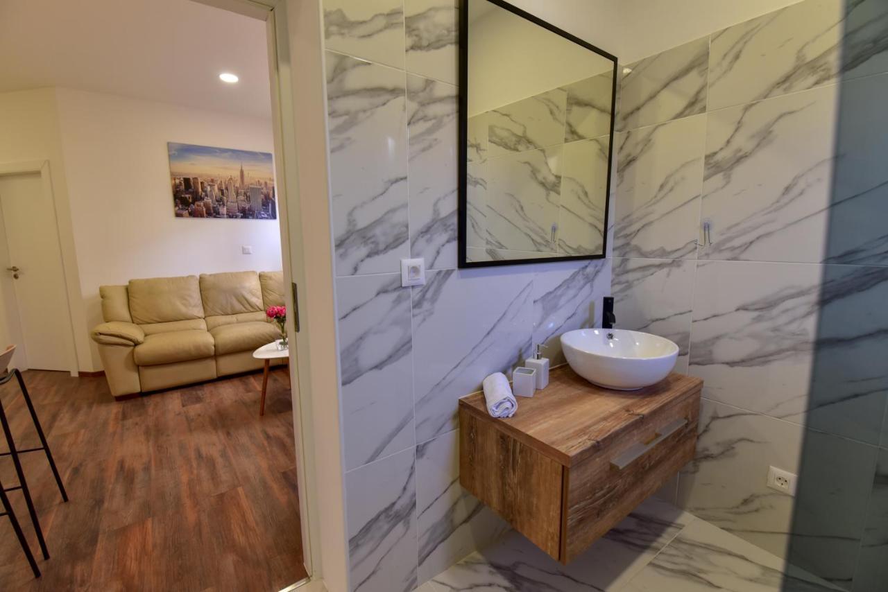 Apartman Sara ซาดาร์ ภายนอก รูปภาพ