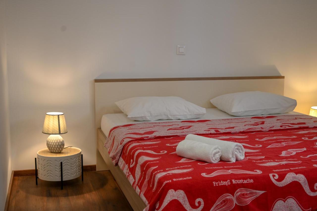 Apartman Sara ซาดาร์ ภายนอก รูปภาพ