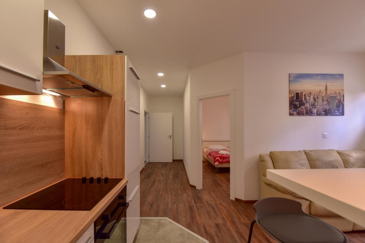 Apartman Sara ซาดาร์ ภายนอก รูปภาพ