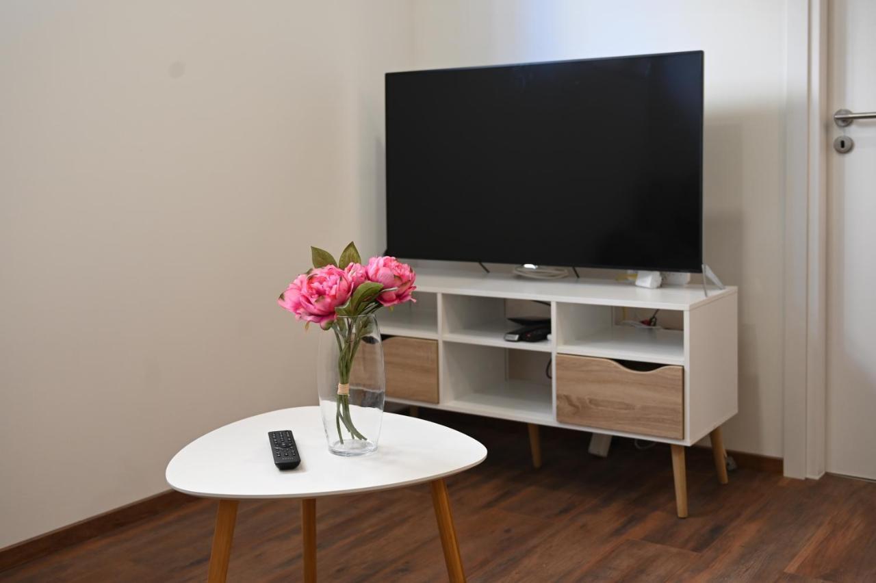 Apartman Sara ซาดาร์ ภายนอก รูปภาพ