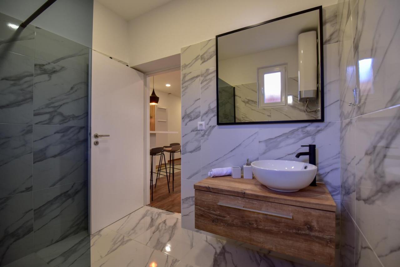 Apartman Sara ซาดาร์ ภายนอก รูปภาพ